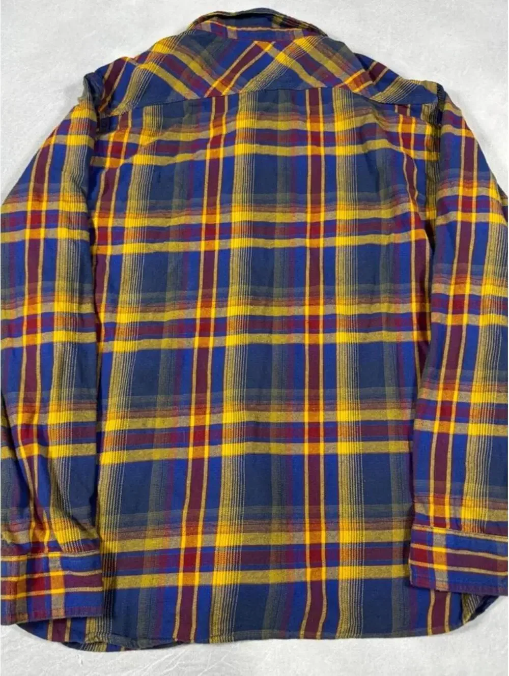 Levi’s Plaid Flannel Shirt Men’s Large Navy Mustard Burgundy Long Sleeve